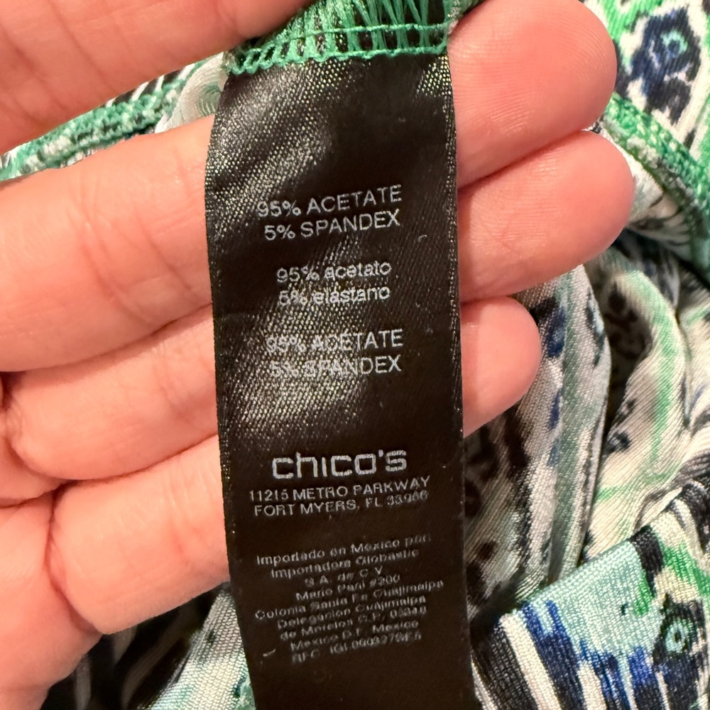Chico’s Travelers Ikat Palazzo Pants | Resort Core Boho Coastal | Size 1 M 8/10 - Picture 6 of 6